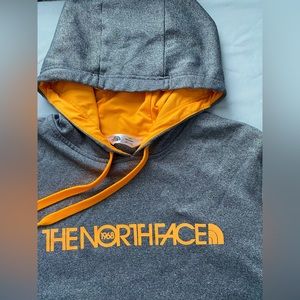 North Face dry fit hooded sweatshirt
